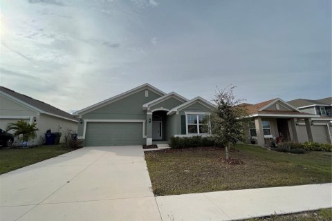 Casa en venta en Winter Haven, Florida, 3 dormitorios, 157.75 m2 № 2217898 - foto 2