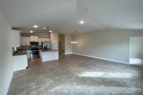 Casa en venta en Winter Haven, Florida, 3 dormitorios, 157.75 m2 № 2217898 - foto 10