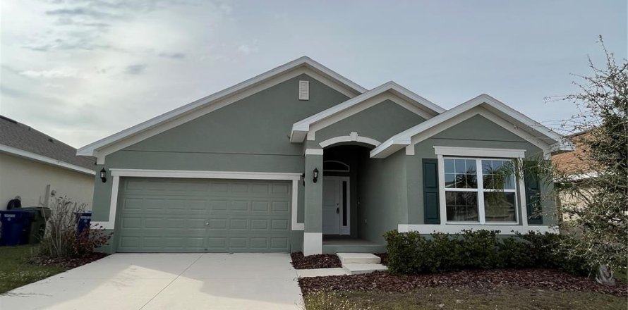 Casa en Winter Haven, Florida 3 dormitorios, 157.75 m2 № 2217898