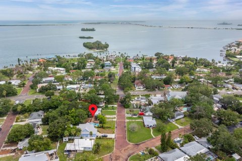 House in Dunedin, Florida 3 bedrooms, 137.31 sq.m. № 1824819 - photo 1