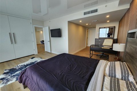 Condominio en venta en Hollywood, Florida, 1 dormitorio, 88.72 m2 № 2183710 - foto 20