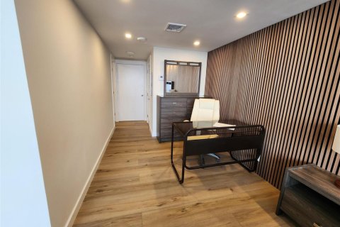 Condominio en venta en Hollywood, Florida, 1 dormitorio, 88.72 m2 № 2183710 - foto 19