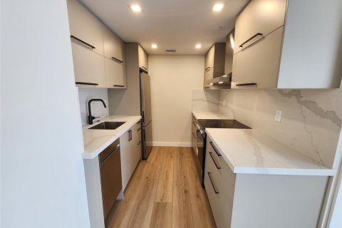 Condominio en venta en Hollywood, Florida, 1 dormitorio, 88.72 m2 № 2183710 - foto 6