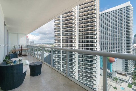 Copropriété à louer à Hallandale Beach, Floride: 2 chambres, 144.37 m2 № 1864278 - photo 21