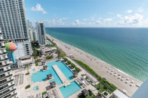 Copropriété à louer à Hallandale Beach, Floride: 2 chambres, 144.37 m2 № 1864278 - photo 16
