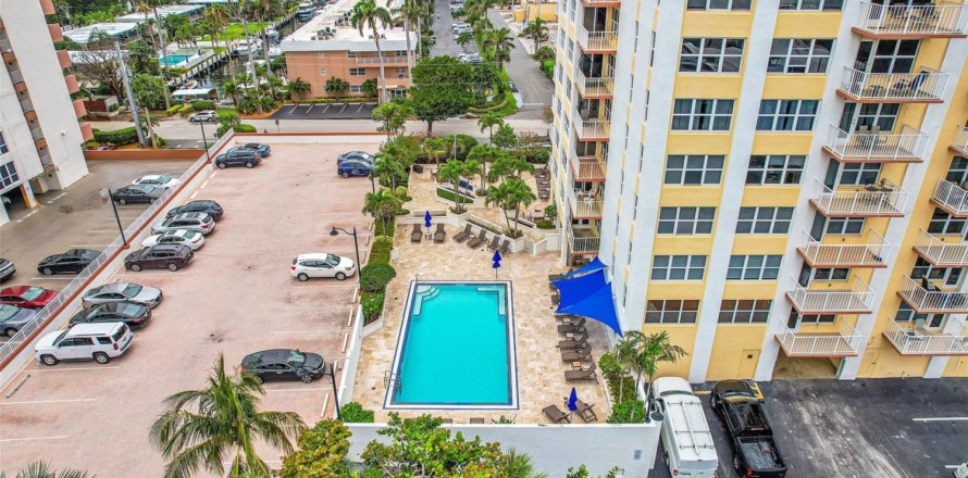 Studio à Condo à Fort Lauderdale, Floride  № 1179630
