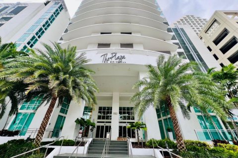 Copropriété à louer à Miami, Floride: 1 chambre, 58.34 m2 № 1965614 - photo 1