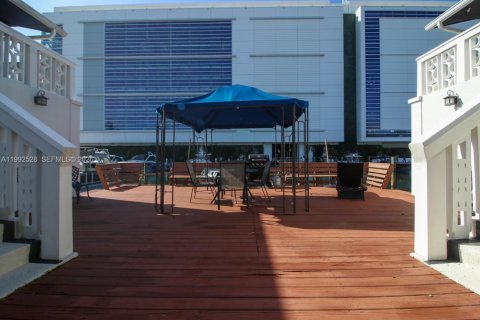 Condominio en alquiler en Fort Lauderdale, Florida, 1 dormitorio, 53.42 m2 № 2056652 - foto 20