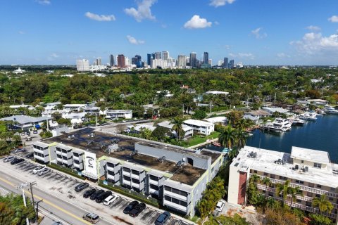 Condominio en alquiler en Fort Lauderdale, Florida, 1 dormitorio, 53.42 m2 № 2056652 - foto 24