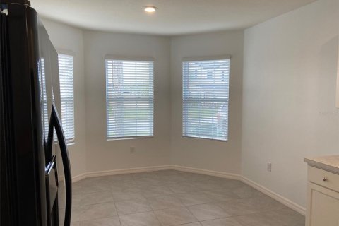 Casa en alquiler en New Smyrna Beach, Florida, 3 dormitorios, 161.28 m2 № 1884952 - foto 5