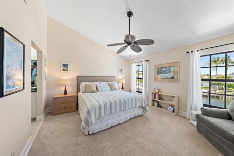 Townhouse in Palm Beach Gardens, Florida 3 bedrooms, 140.65 sq.m. № 2400015 - photo 23