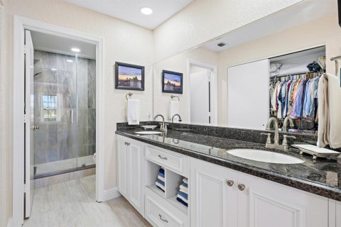 Townhouse in Palm Beach Gardens, Florida 3 bedrooms, 140.65 sq.m. № 2400015 - photo 26