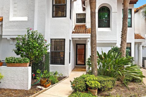 Townhouse in Palm Beach Gardens, Florida 3 bedrooms, 140.65 sq.m. № 2400015 - photo 7