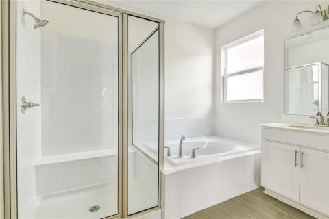 Villa ou maison à vendre à Umatilla, Floride: 4 chambres, 192.31 m2 № 1260343 - photo 13