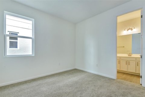 Villa ou maison à vendre à Umatilla, Floride: 4 chambres, 192.31 m2 № 1260343 - photo 14