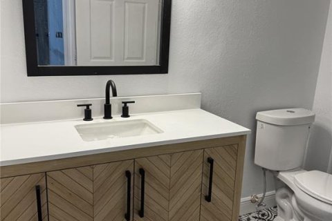 Condo in Orlando, Florida, 3 bedrooms  № 2398357 - photo 7