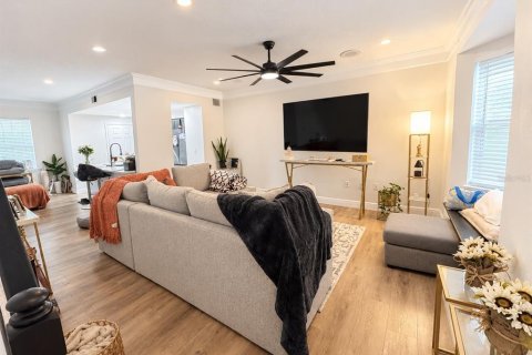 Condo in Orlando, Florida, 3 bedrooms  № 2398357 - photo 3