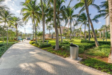 Copropriété à vendre à Sunny Isles Beach, Floride: 3 chambres, 177.44 m2 № 2400572 - photo 10
