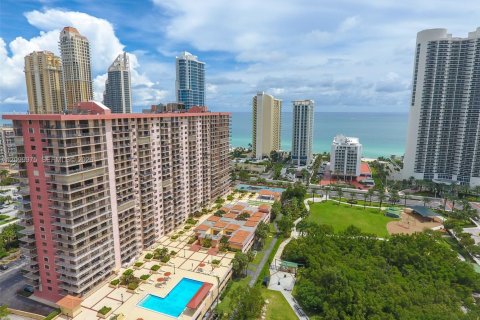 Copropriété à vendre à Sunny Isles Beach, Floride: 3 chambres, 177.44 m2 № 2400572 - photo 3