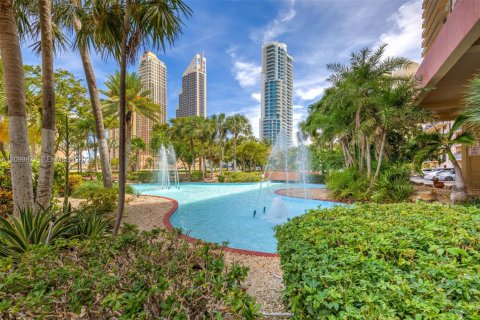 Copropriété à vendre à Sunny Isles Beach, Floride: 3 chambres, 177.44 m2 № 2400572 - photo 12