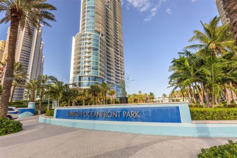 Copropriété à vendre à Sunny Isles Beach, Floride: 3 chambres, 177.44 m2 № 2400572 - photo 6