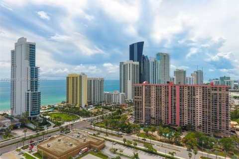 Copropriété à vendre à Sunny Isles Beach, Floride: 3 chambres, 177.44 m2 № 2400572 - photo 4