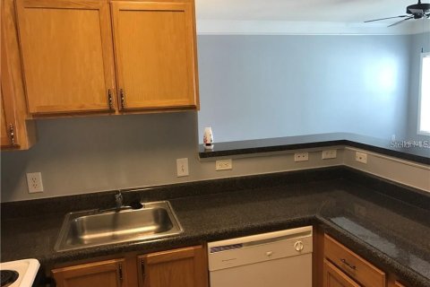 Condominio en venta en Bradenton, Florida, 1 dormitorio, 69.68 m2 № 1786803 - foto 4