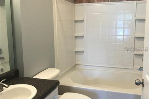 Condominio en venta en Bradenton, Florida, 1 dormitorio, 69.68 m2 № 1786803 - foto 6