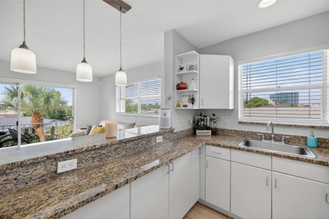 Condominio en venta en Fort Lauderdale, Florida, 2 dormitorios, 85.01 m2 № 1857119 - foto 17