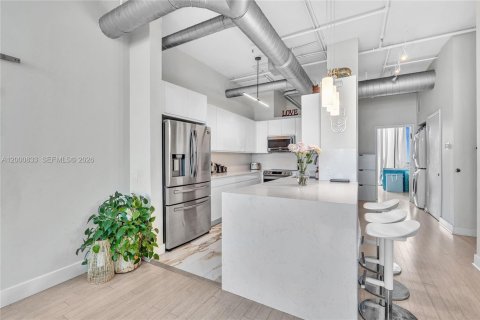 Condominio en venta en Aventura, Florida, 3 dormitorios, 126.53 m2 № 2066628 - foto 1