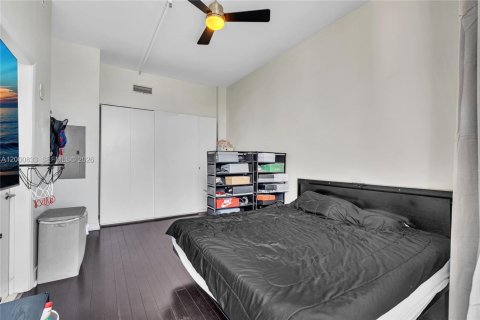 Condominio en venta en Aventura, Florida, 3 dormitorios, 126.53 m2 № 2066628 - foto 30