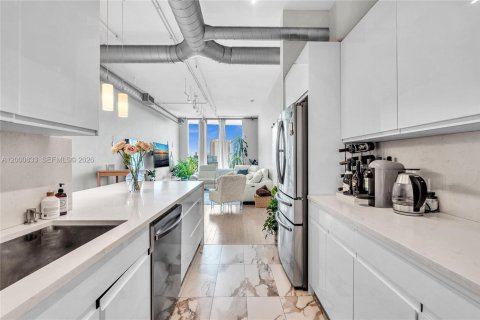 Condominio en venta en Aventura, Florida, 3 dormitorios, 126.53 m2 № 2066628 - foto 5