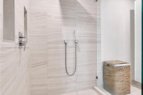 Condominio en venta en Aventura, Florida, 3 dormitorios, 126.53 m2 № 2066628 - foto 26