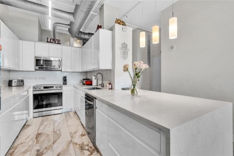 Condominio en venta en Aventura, Florida, 3 dormitorios, 126.53 m2 № 2066628 - foto 10