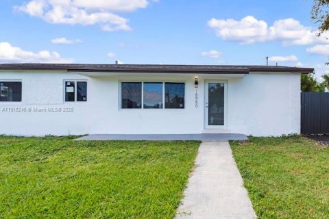 Casa en venta en Homestead, Florida, 3 dormitorios, 94.02 m2 № 1970936 - foto 8