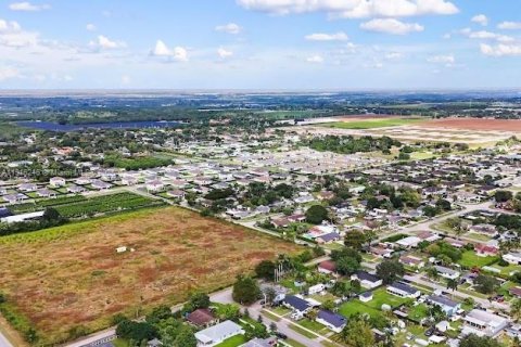 Casa en venta en Homestead, Florida, 3 dormitorios, 94.02 m2 № 1970936 - foto 13