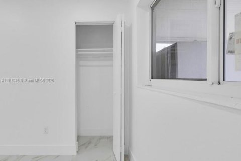 Casa en venta en Homestead, Florida, 3 dormitorios, 94.02 m2 № 1970936 - foto 30