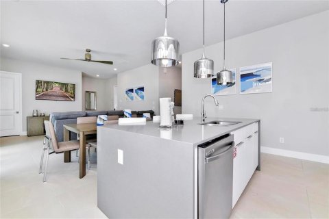 Copropriété à vendre à Four Corners, Floride: 3 chambres, 139.35 m2 № 2419937 - photo 29