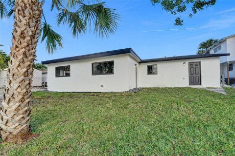 Casa en venta en Dania Beach, Florida, 3 dormitorios, 139.73 m2 № 1809221 - foto 23