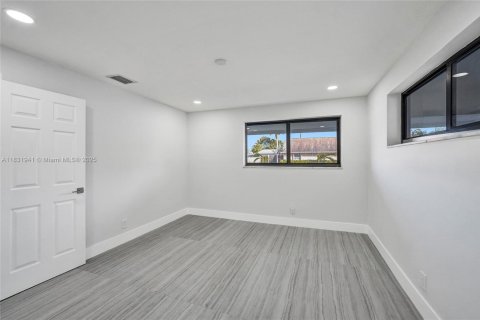 Casa en venta en Dania Beach, Florida, 3 dormitorios, 139.73 m2 № 1809221 - foto 12