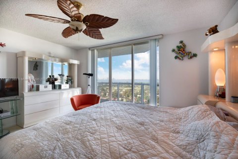 Condominio en venta en Miami Beach, Florida, 2 dormitorios, 94.76 m2 № 1892130 - foto 13