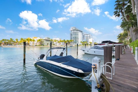 Condominio en venta en Miami Beach, Florida, 2 dormitorios, 94.76 m2 № 1892130 - foto 21