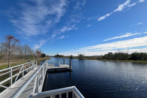 Townhouse in Eustis, Florida 4 bedrooms, 176.33 sq.m. № 1789712 - photo 8