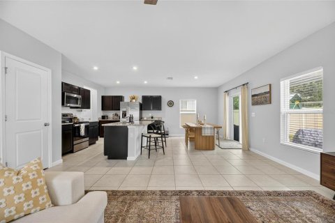 Villa ou maison à vendre à Zephyrhills, Floride: 4 chambres, 176.05 m2 № 1900004 - photo 6