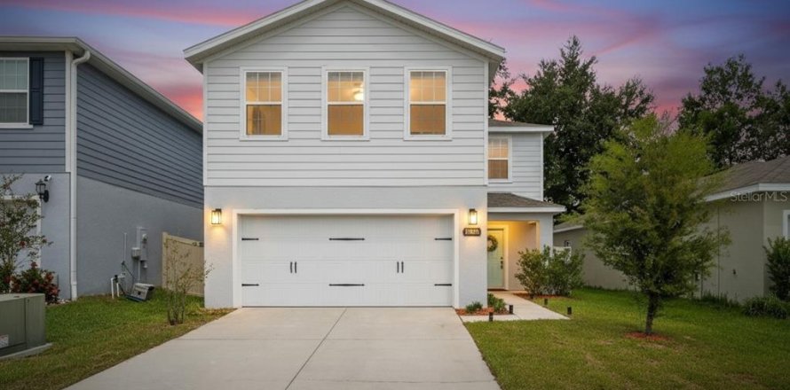 Villa ou maison à Zephyrhills, Floride 4 chambres, 176.05 m2 № 1900004