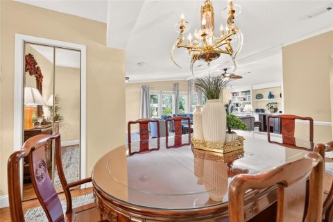 Villa ou maison à vendre à The Villages, Floride: 2 chambres, 176.33 m2 № 2223083 - photo 27