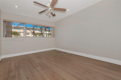 Снять в аренду кондоминиум в Майами, Флорида 1 спальня, 62.8м2, № 1991812 - фото 10