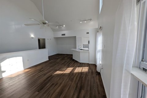 Copropriété à louer à Sarasota, Floride: 2 chambres, 106 m2 № 2384178 - photo 9