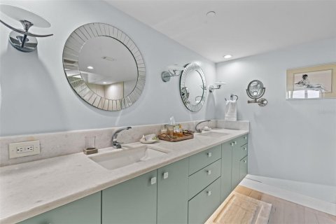 Condominio en venta en Sarasota, Florida, 3 dormitorios, 215.07 m2 № 1880993 - foto 29