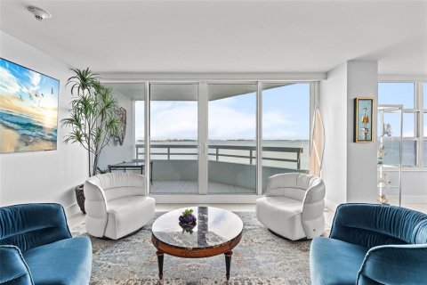 Condominio en venta en Sarasota, Florida, 3 dormitorios, 215.07 m2 № 1880993 - foto 19